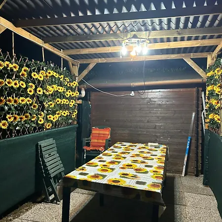 Irina Apartment *